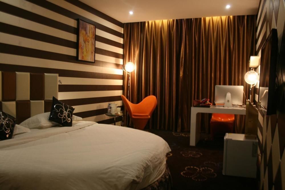 Victoria Hotel Λουό Γιανγκ Εξωτερικό φωτογραφία