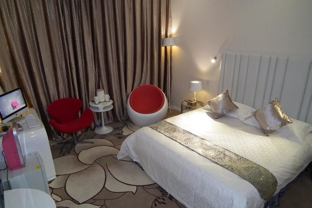 Victoria Hotel Λουό Γιανγκ Εξωτερικό φωτογραφία