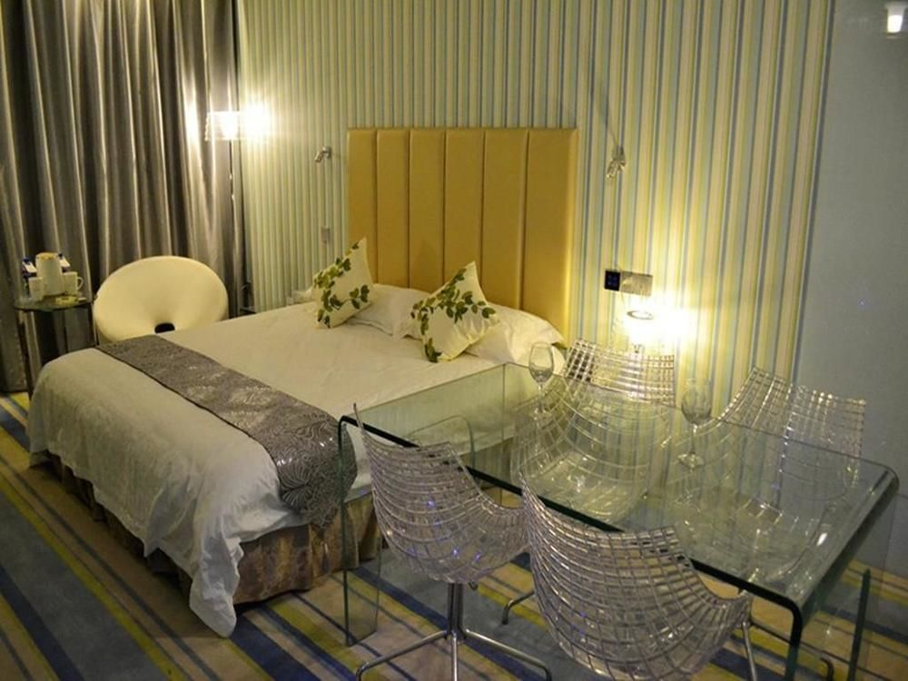 Victoria Hotel Λουό Γιανγκ Εξωτερικό φωτογραφία