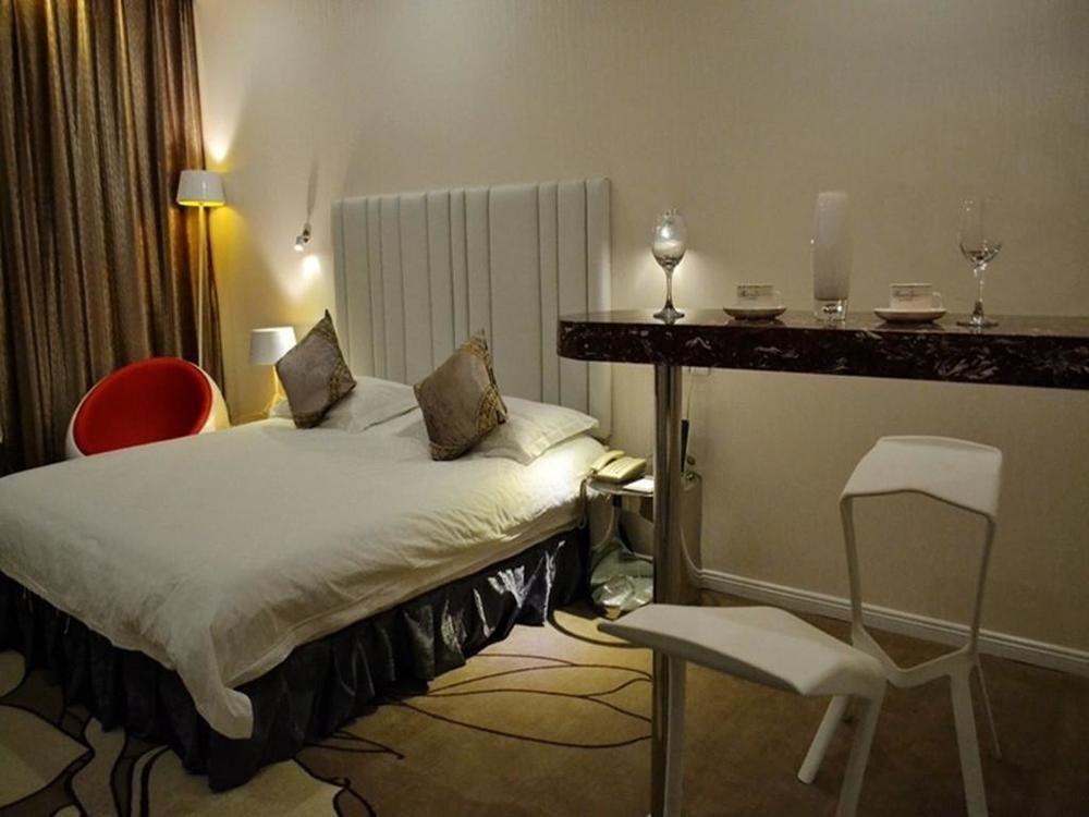 Victoria Hotel Λουό Γιανγκ Εξωτερικό φωτογραφία