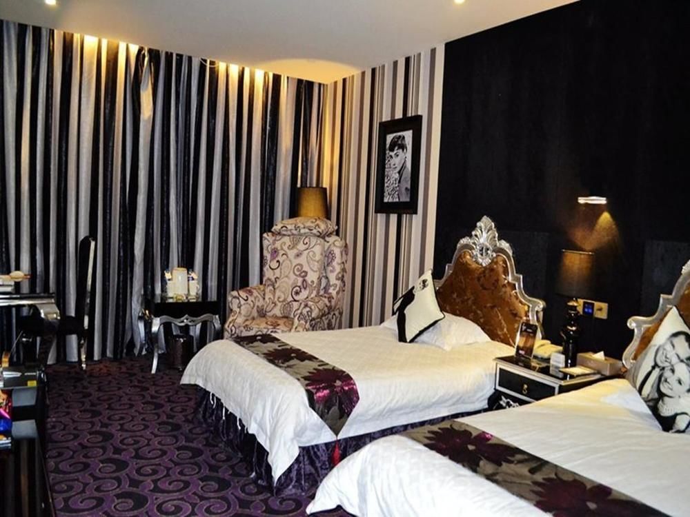 Victoria Hotel Λουό Γιανγκ Εξωτερικό φωτογραφία