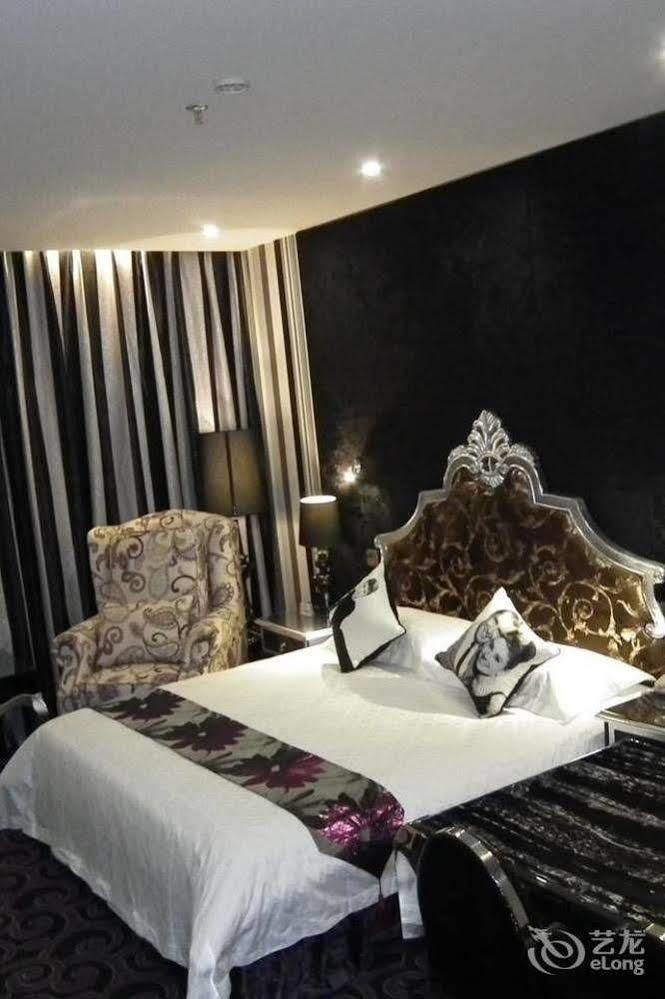 Victoria Hotel Λουό Γιανγκ Εξωτερικό φωτογραφία
