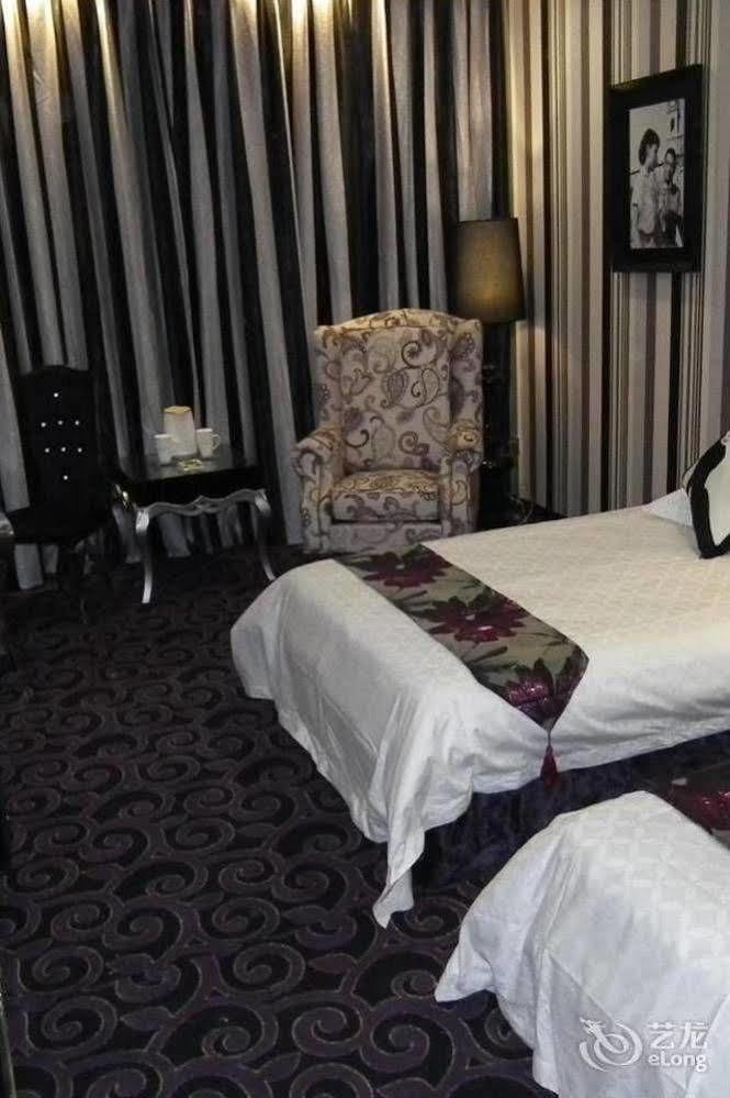 Victoria Hotel Λουό Γιανγκ Εξωτερικό φωτογραφία